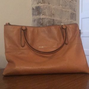Camel Tan Coach Handbag